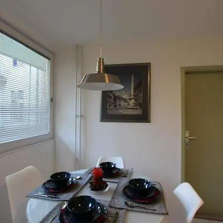 Center4br Apartment*** Privat bolig