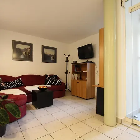 Center4br Apartment*** *