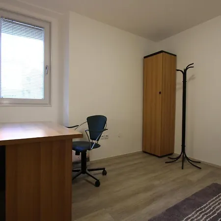Center4br Apartment*** *