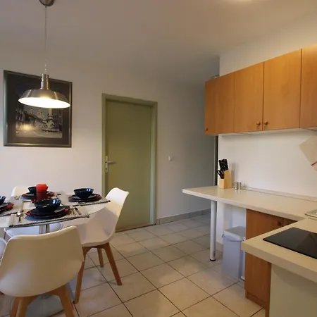 Pansiyon Center4br Apartment*** *